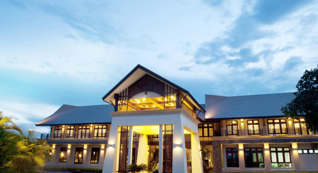 Emerald Palace Hotel, Book Hotel Naypyidaw Naypyidaw Union Territory