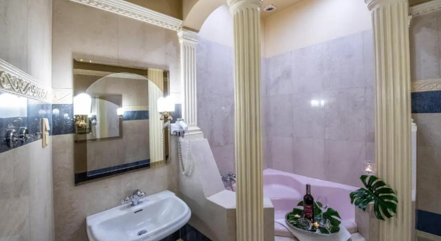 Апартаменты Hotel Royal