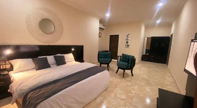 Номер Executive Abi's Place