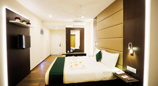 Star Emirates Luxury Resort and Spa, Munnar