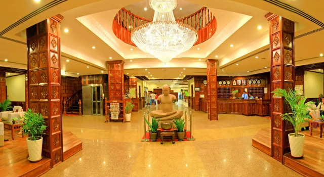 Angkor Hotel, Boek Hotel Hotels in Siem Reap met parkeren, Parkeren