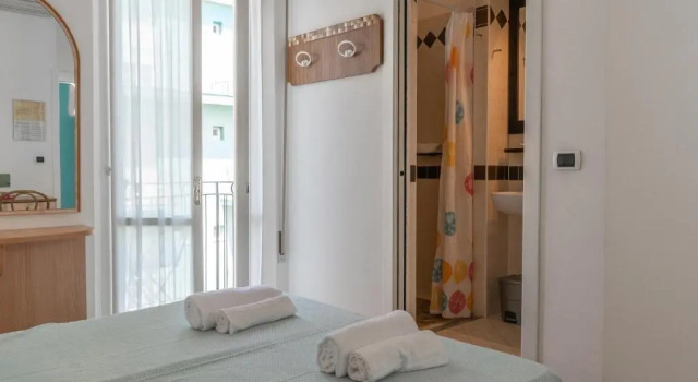 Двухместный номер Deluxe с балконом и с видом на море Hotel Greta B&B