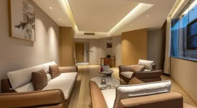 Люкс Business Ba Sha Hotel