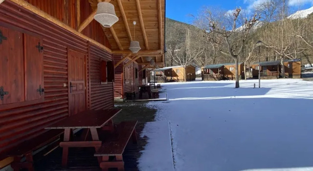Бунгало Premium La Borda del Pubill Resort