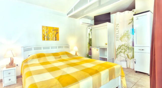 Studio in Ravine des Cabris, With Pool Access and Wifi - 9 km From the