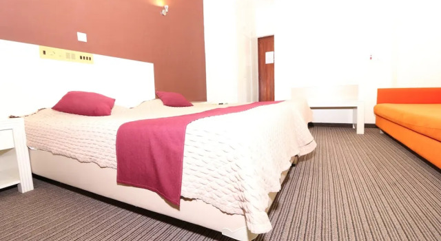 Hotel Kings Annex
