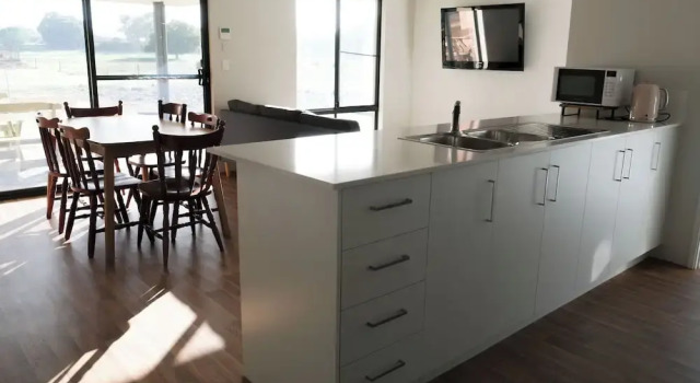 Коттедж Manjimup Gateway Hotel