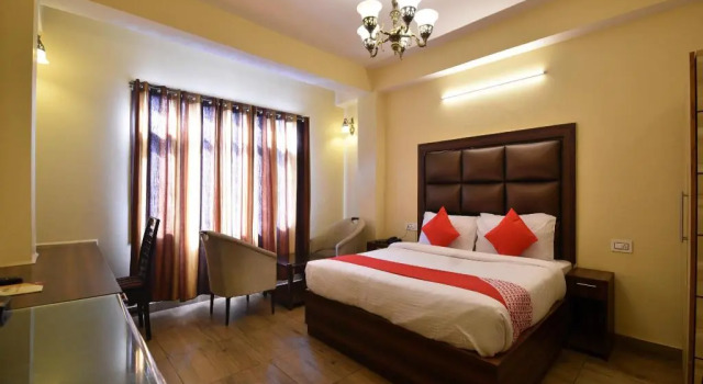 Home Inn Shimla, Забронировать Отель Отели штата Химачал-Прадеш с завтраком, Завтраки