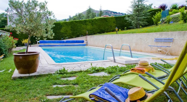 Люкс Deluxe Suite familiale de charme en Provence