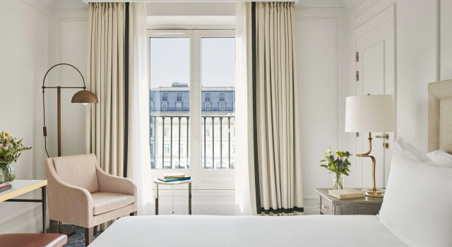 Двухместный номер Deluxe Hôtel du Louvre, in The Unbound Collection by Hyatt