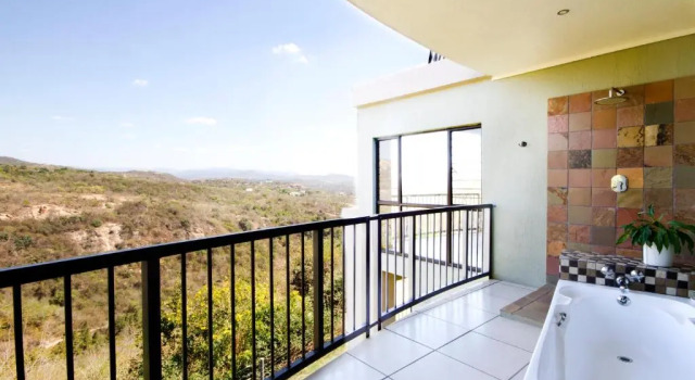 Люкс Executive La Roca Guest House