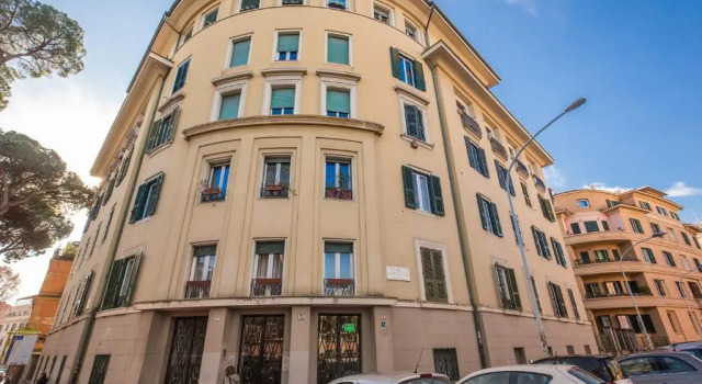La casa di Nonna Pina, Забронировать Отель Отели Рима 4 звезды, 4*
