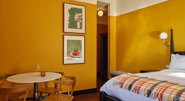 Семейный люкс с 2 комнатами The Abner Hotel