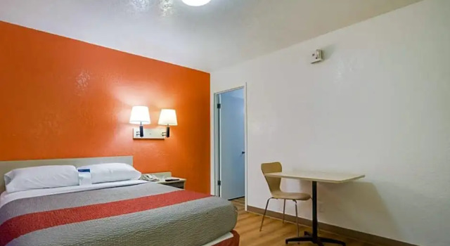 Номер Standard Park Inn by Radisson, Lakewood