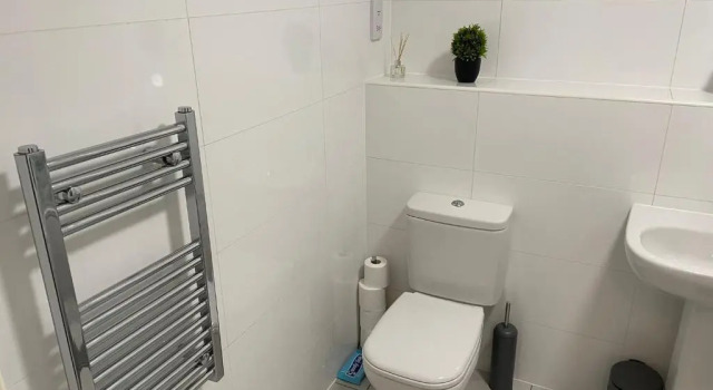Апартаменты Queens Apartments