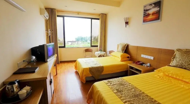 Yin Gu Wan Hotel, Rezerwuj Hotel Hotele w Beihai z parkingiem, Parking