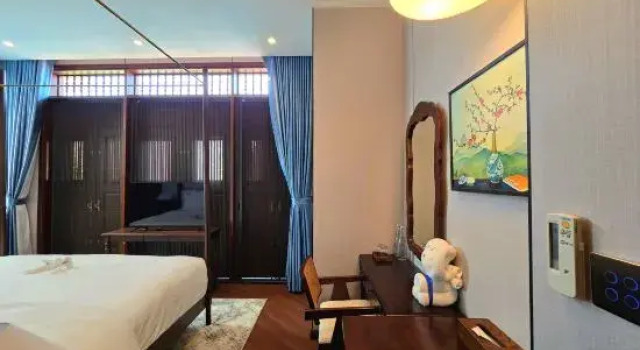 Номер Deluxe Lumiere Villa Huế