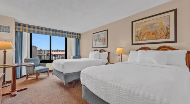 Четырёхместный номер Standard Buffalo Airport Hotel