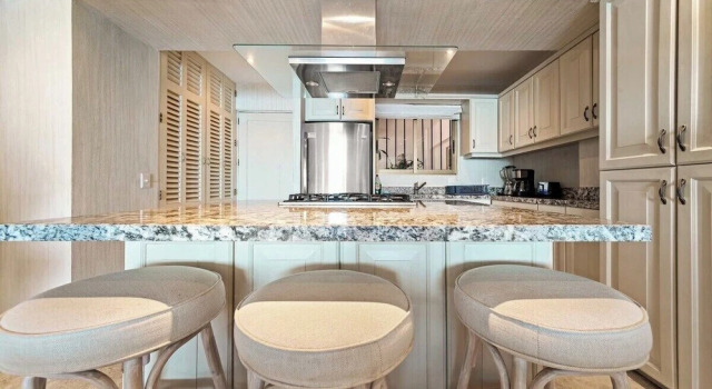 Номер Standard с видом на океан Ocean View 2Br Condo-balcony-beach-pool - 712