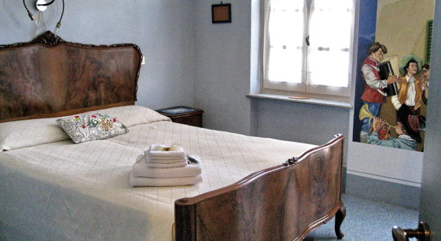 Agriturismo Cascina Ponchietta, Забронировать Фермерский дом Фермерские дома Пьемонта, Фермерский дом