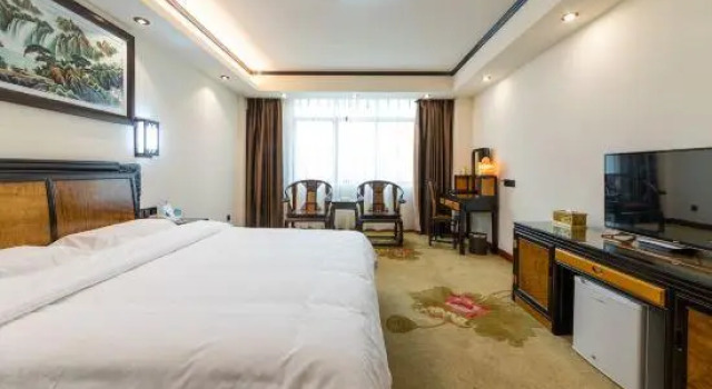 Xingfuting Zijiang Pearl Hotel