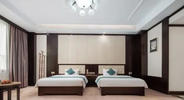 Люкс Premier F Hotel(Beihai Avenue Store)
