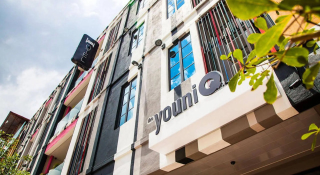 the youniQ Hotel