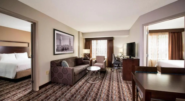 Residence Inn by Marriott Worcester, Varaa Hotelli Hotellit New England uima-altaalla, Uima-allas
