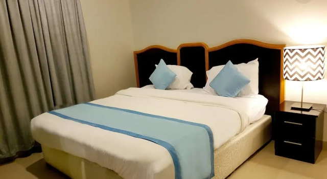 Люкс Al Muhanna Plaza Hotel