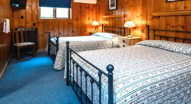 Четырёхместный номер Standard Kitzhof Inn