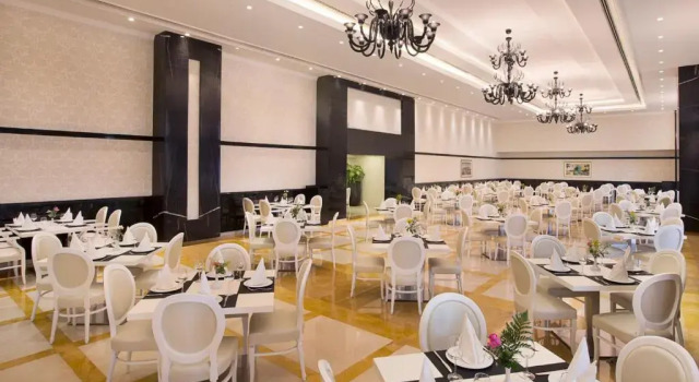 Burj Al Jawad Hotel