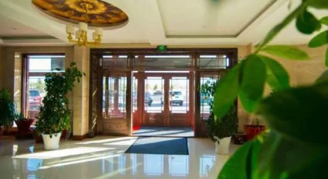 Mengma Hotel, Book Hotel Hulunbuir Inner Mongolia