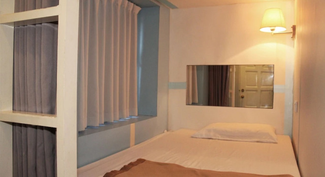 Четырёхместный номер Standard Reggae Mansion Hostel