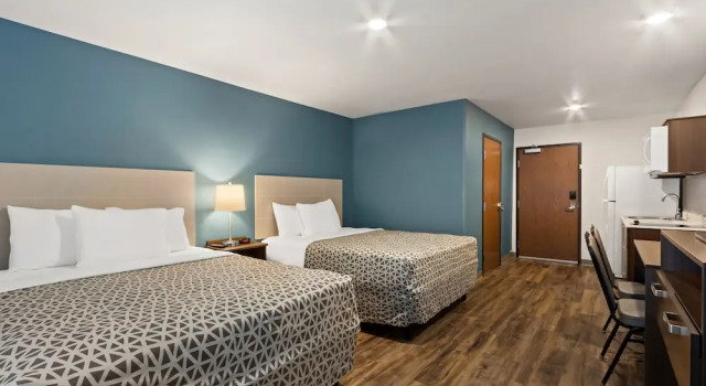 Четырёхместный люкс WoodSpring Suites Tolleson - Phoenix West