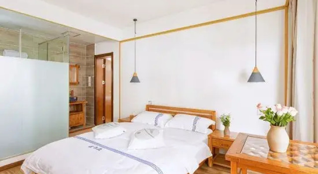 Семейный люкс с 2 комнатами Dali Ruoxianju Bed and Breakfast (Foreigner Street Branch)