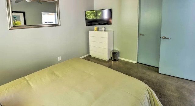 Коттедж Palm Springs Home w/ Private Pool & Hot Tub!
