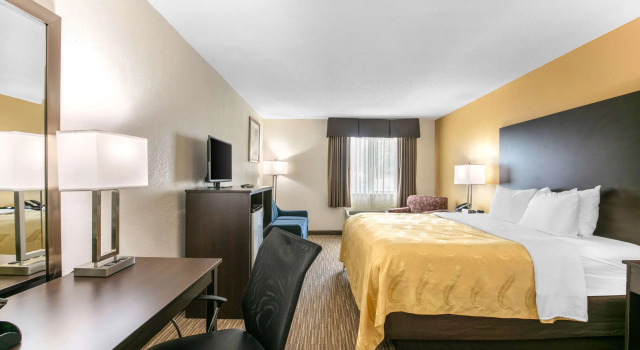 Dobbelt suite Quality Inn & Suites Metropolis I-24