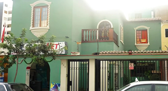 Miraflores Lodge, Rezervovat Hotel Miraflores Lima
