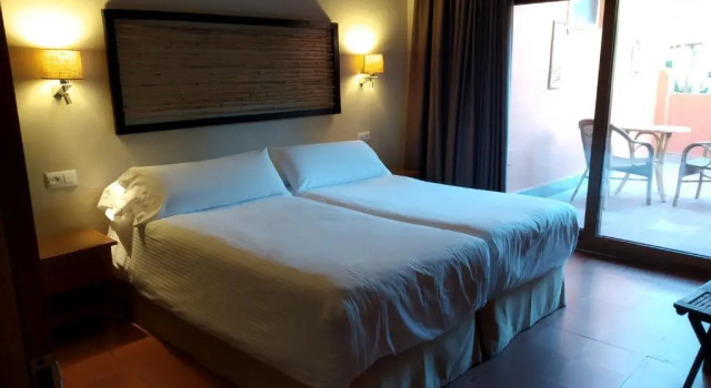 Двухместный номер Standard Beach Hotel Dos Mares