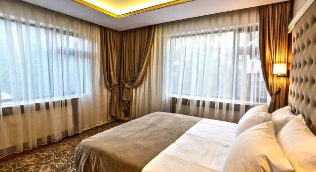 Двухместный номер Standard с видом на озеро Lagoon Palace Hotel
