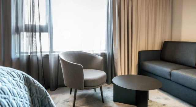Четырёхместный номер Superior Quality Hotel Grand Larvik