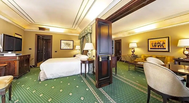 Двухместный люкс Presidential River Chateau Hotel
