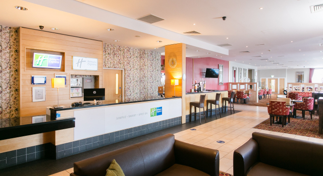 Holiday Inn Express Antrim by IHG, Book Hotel Antrim Lough Neagh