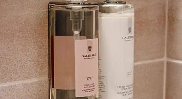Номер Standard с видом на сад Logis Hôtel La Bastide De Grignan & Restaurant La Chênaie