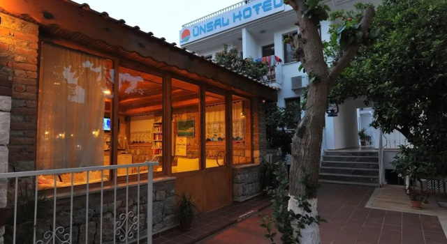 Ünsal Hotel