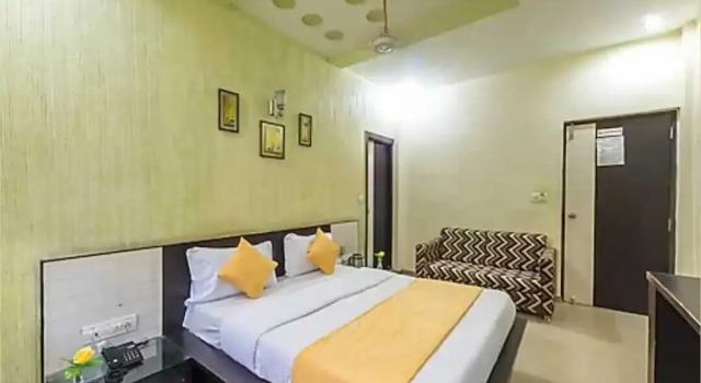 Hotel Star, Брондау Қонақ үй Агартала Tripura