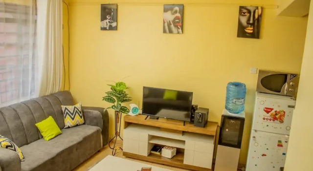 Lux Suites Ikonic Apartments Utawala