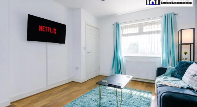 30  Off Monthly Stay/ 4 Bed House/ Free Parking, Забронировать Отель Отели Манчестера с парковкой, Парковка