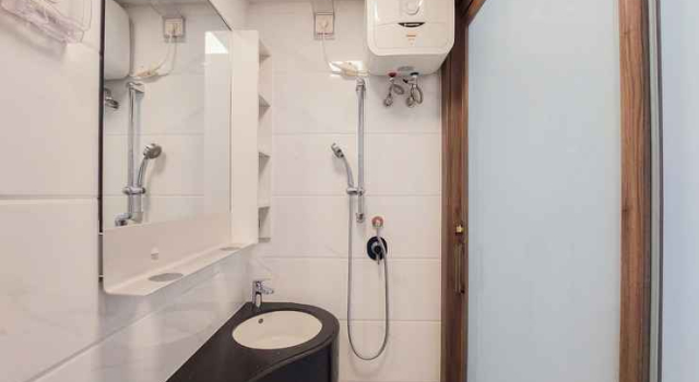 Minimalist and Comfy Studio at Sky House BSD Apartment By Travelio