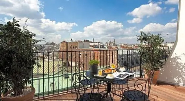 Номер Standard с видом на город Hôtel des 3 Poussins